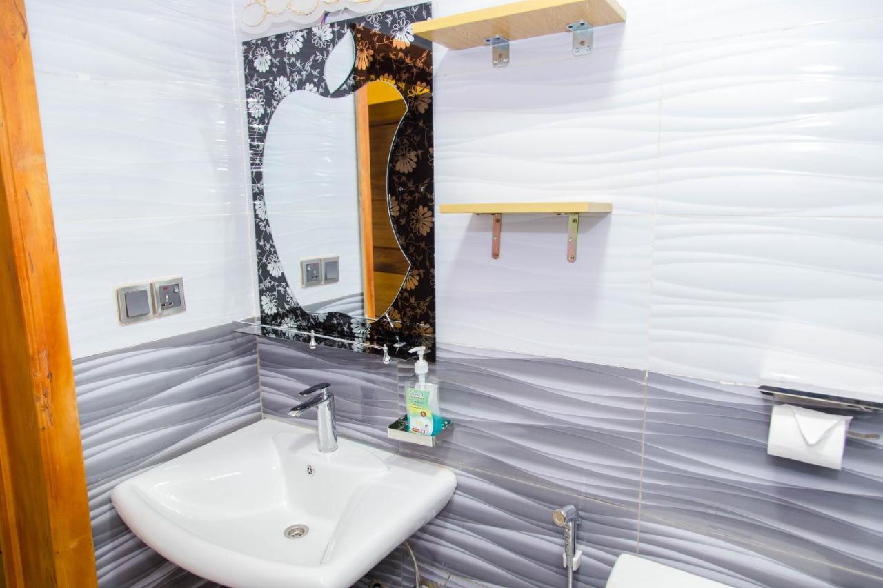 Mountain View Hotel & Apartment Kigali Quarto foto